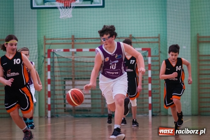 Zdjęcie w galerii na portalu naszraciborz.pl: Nieudana niedziela młodych koszykarzy Ofensywy wiadomości z regionu