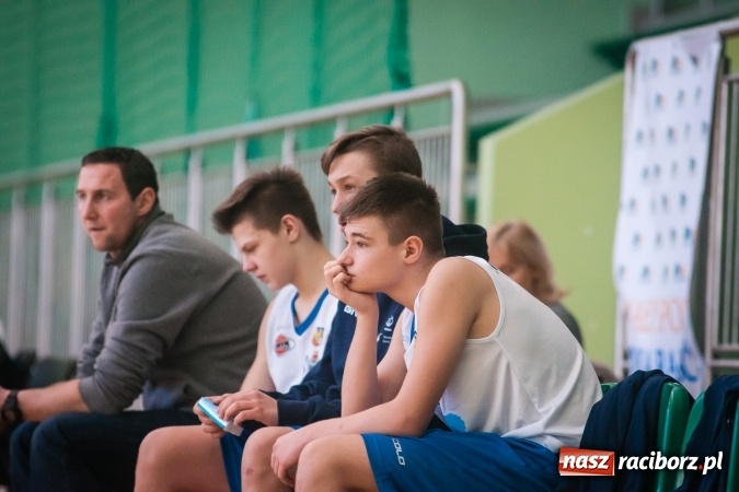 Zdjęcie w galerii na portalu naszraciborz.pl: Nieudana niedziela młodych koszykarzy Ofensywy wiadomości z regionu