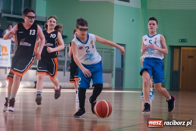 Zdjęcie w galerii na portalu naszraciborz.pl: Nieudana niedziela młodych koszykarzy Ofensywy wiadomości z regionu