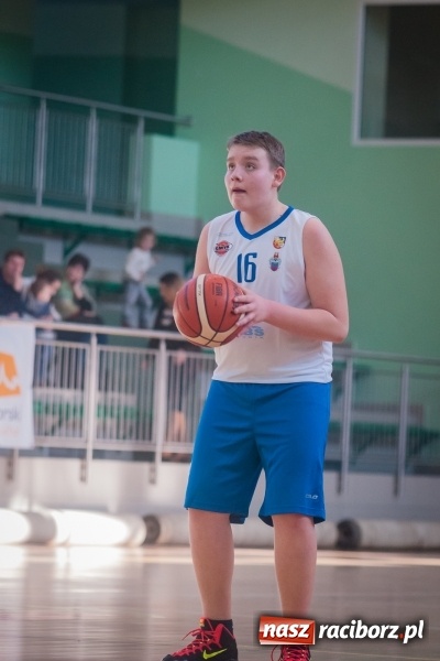 Zdjęcie w galerii na portalu naszraciborz.pl: Nieudana niedziela młodych koszykarzy Ofensywy wiadomości z regionu