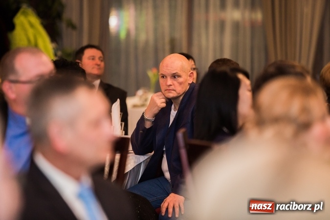 Zdjęcie w galerii na portalu naszraciborz.pl: Gala MIESZKO AD 2016 - nagrody starosty wręczone laureatom wiadomości z regionu