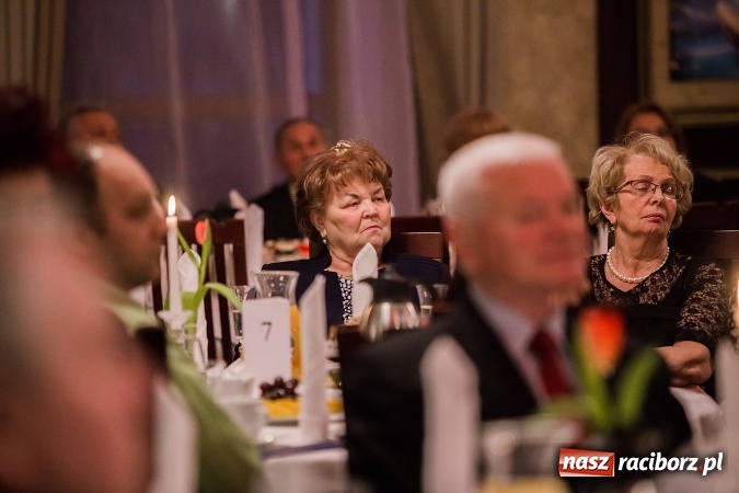 Zdjęcie w galerii na portalu naszraciborz.pl: Gala MIESZKO AD 2016 - nagrody starosty wręczone laureatom wiadomości z regionu