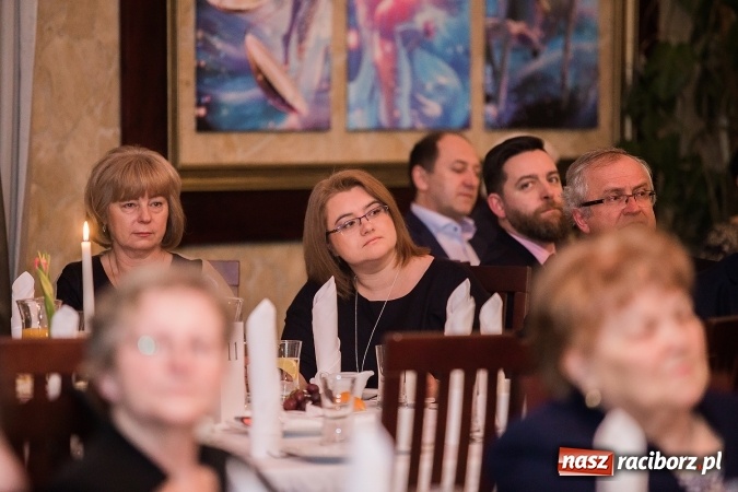 Zdjęcie w galerii na portalu naszraciborz.pl: Gala MIESZKO AD 2016 - nagrody starosty wręczone laureatom wiadomości z regionu