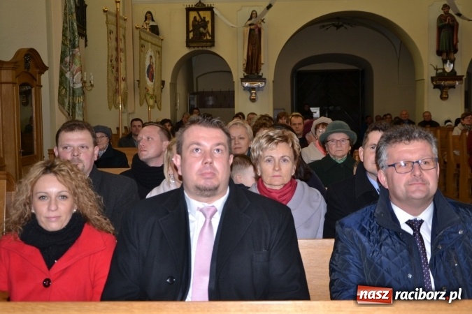 Zdjęcie w galerii na portalu naszraciborz.pl: Orkiestra z Krzyżanowic kolędowała w Bieńkowicach wiadomości z regionu