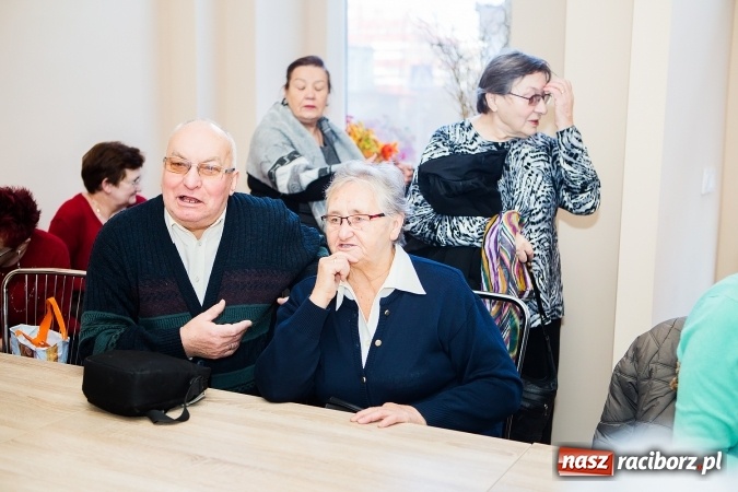 Zdjęcie w galerii na portalu naszraciborz.pl: Dzień Babci i Dziadka w Klubie Seniora wiadomości z regionu