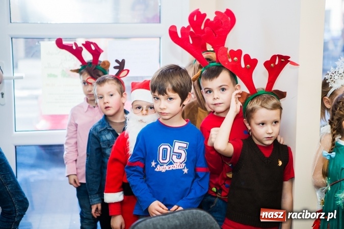 Zdjęcie w galerii na portalu naszraciborz.pl: Dzień Babci i Dziadka w Klubie Seniora wiadomości z regionu