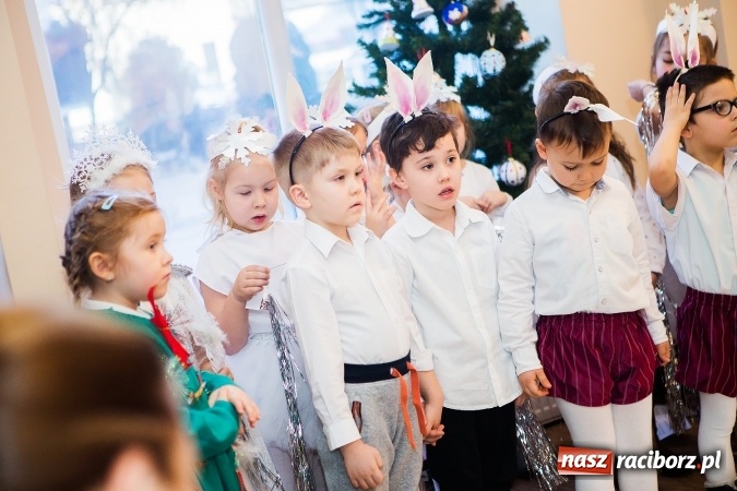 Zdjęcie w galerii na portalu naszraciborz.pl: Dzień Babci i Dziadka w Klubie Seniora wiadomości z regionu