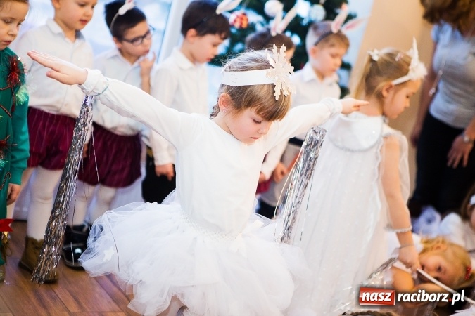 Zdjęcie w galerii na portalu naszraciborz.pl: Dzień Babci i Dziadka w Klubie Seniora wiadomości z regionu