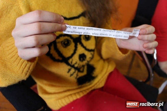 Zdjęcie w galerii na portalu naszraciborz.pl: O Helci, kt&oacute;ra tupała n&oacute;żkami. W Nędzy tworzą literaturę wiadomości z regionu