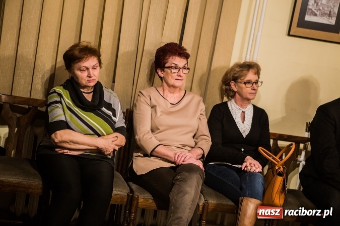 Zdjęcie w galerii na portalu naszraciborz.pl: Wystawa rysunków w raciborskim TMZR wiadomości z regionu