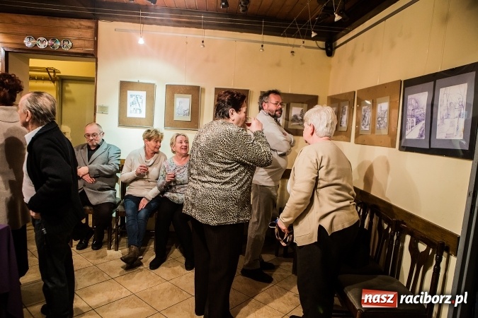 Zdjęcie w galerii na portalu naszraciborz.pl: Wystawa rysunków w raciborskim TMZR wiadomości z regionu