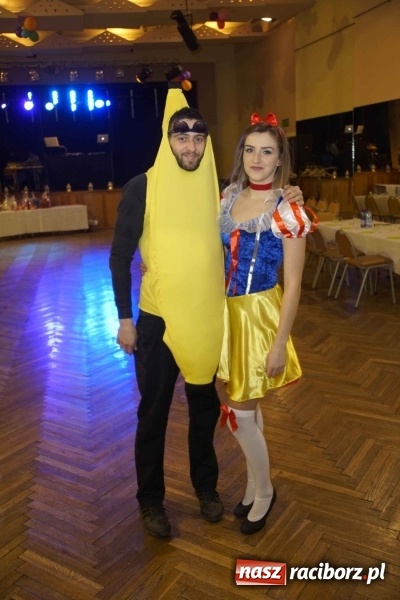 Zdjęcie w galerii na portalu naszraciborz.pl: Asterix, Obelix i przyjaciele, czyli VI Bal Przebierańc&oacute;w w Krzanowicach wiadomości z regionu