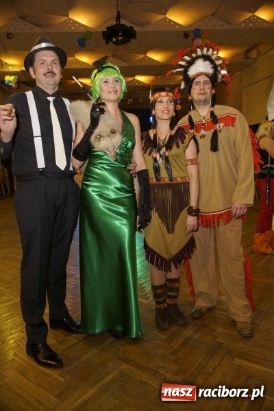 Zdjęcie w galerii na portalu naszraciborz.pl: Asterix, Obelix i przyjaciele, czyli VI Bal Przebierańc&oacute;w w Krzanowicach wiadomości z regionu