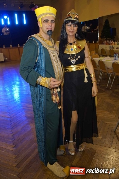 Zdjęcie w galerii na portalu naszraciborz.pl: Asterix, Obelix i przyjaciele, czyli VI Bal Przebierańc&oacute;w w Krzanowicach wiadomości z regionu