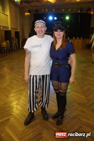 Zdjęcie w galerii na portalu naszraciborz.pl: Asterix, Obelix i przyjaciele, czyli VI Bal Przebierańc&oacute;w w Krzanowicach wiadomości z regionu