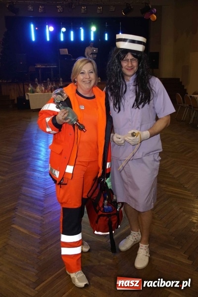 Zdjęcie w galerii na portalu naszraciborz.pl: Asterix, Obelix i przyjaciele, czyli VI Bal Przebierańc&oacute;w w Krzanowicach wiadomości z regionu