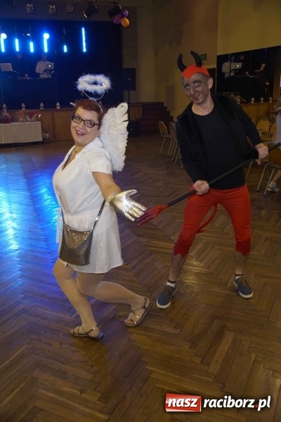 Zdjęcie w galerii na portalu naszraciborz.pl: Asterix, Obelix i przyjaciele, czyli VI Bal Przebierańc&oacute;w w Krzanowicach wiadomości z regionu