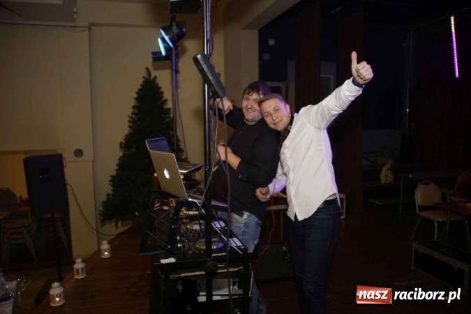 Zdjęcie w galerii na portalu naszraciborz.pl: Asterix, Obelix i przyjaciele, czyli VI Bal Przebierańc&oacute;w w Krzanowicach wiadomości z regionu