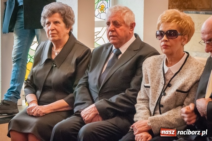 Zdjęcie w galerii na portalu naszraciborz.pl: Dziękuję ci, że nasze małżeństwo było zgodne, szczęśliwe i trwałe... Złote gody w raciborskim USC wiadomości z regionu
