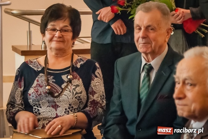 Zdjęcie w galerii na portalu naszraciborz.pl: Dziękuję ci, że nasze małżeństwo było zgodne, szczęśliwe i trwałe... Złote gody w raciborskim USC wiadomości z regionu