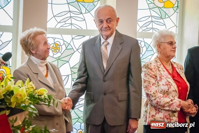 Zdjęcie w galerii na portalu naszraciborz.pl: Dziękuję ci, że nasze małżeństwo było zgodne, szczęśliwe i trwałe... Złote gody w raciborskim USC wiadomości z regionu