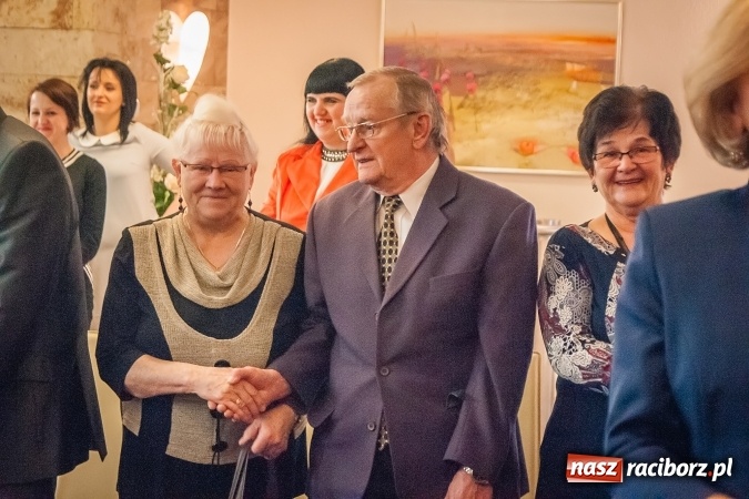 Zdjęcie w galerii na portalu naszraciborz.pl: Dziękuję ci, że nasze małżeństwo było zgodne, szczęśliwe i trwałe... Złote gody w raciborskim USC wiadomości z regionu