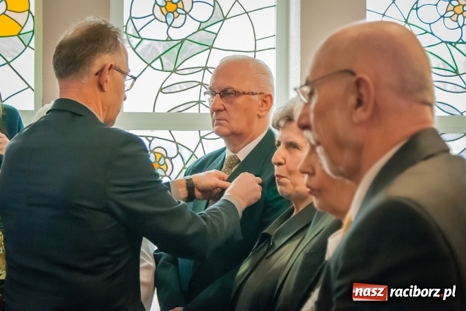 Zdjęcie w galerii na portalu naszraciborz.pl: Dziękuję ci, że nasze małżeństwo było zgodne, szczęśliwe i trwałe... Złote gody w raciborskim USC wiadomości z regionu