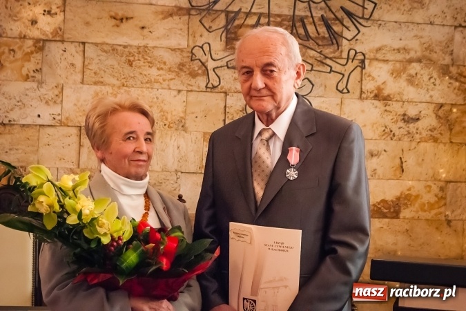 Zdjęcie w galerii na portalu naszraciborz.pl: Dziękuję ci, że nasze małżeństwo było zgodne, szczęśliwe i trwałe... Złote gody w raciborskim USC wiadomości z regionu