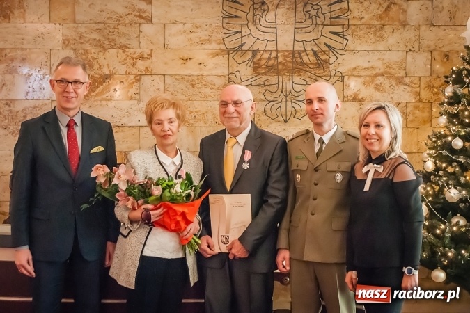 Zdjęcie w galerii na portalu naszraciborz.pl: Dziękuję ci, że nasze małżeństwo było zgodne, szczęśliwe i trwałe... Złote gody w raciborskim USC wiadomości z regionu