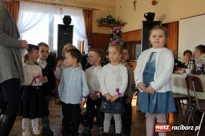 Zdjęcie w galerii na portalu naszraciborz.pl: Seniorzy z Wojnowic spotkali się już po raz dwunasty wiadomości z regionu