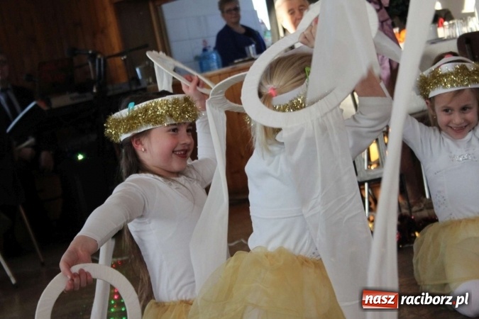 Zdjęcie w galerii na portalu naszraciborz.pl: Seniorzy z Wojnowic spotkali się już po raz dwunasty wiadomości z regionu