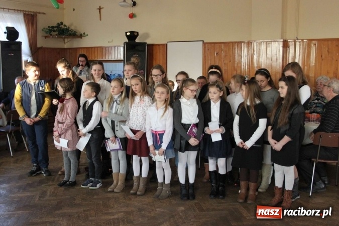 Zdjęcie w galerii na portalu naszraciborz.pl: Seniorzy z Wojnowic spotkali się już po raz dwunasty wiadomości z regionu