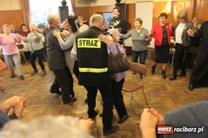 Zdjęcie w galerii na portalu naszraciborz.pl: Seniorzy z Wojnowic spotkali się już po raz dwunasty wiadomości z regionu