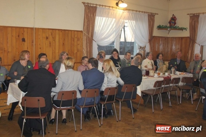 Zdjęcie w galerii na portalu naszraciborz.pl: Seniorzy z Wojnowic spotkali się już po raz dwunasty wiadomości z regionu