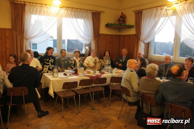 Zdjęcie w galerii na portalu naszraciborz.pl: Seniorzy z Wojnowic spotkali się już po raz dwunasty wiadomości z regionu