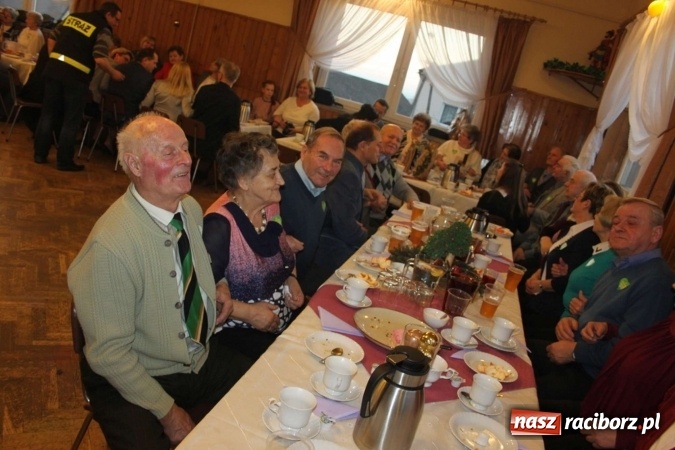 Zdjęcie w galerii na portalu naszraciborz.pl: Seniorzy z Wojnowic spotkali się już po raz dwunasty wiadomości z regionu