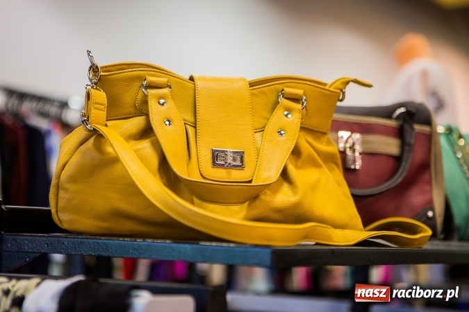 Zdjęcie w galerii na portalu naszraciborz.pl: 1 lutego wielkie otwarcie nowego salonu Raban przy ul. Opawskiej  wiadomości z regionu