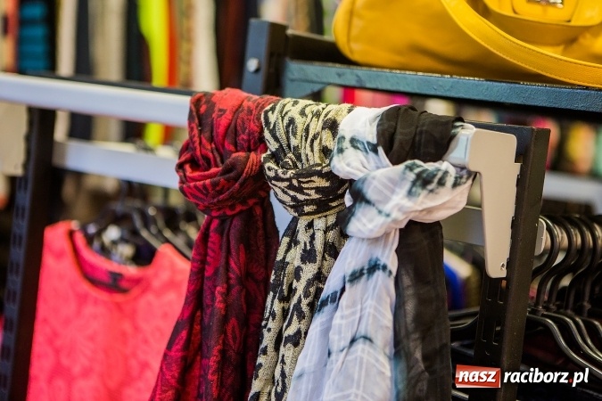 Zdjęcie w galerii na portalu naszraciborz.pl: 1 lutego wielkie otwarcie nowego salonu Raban przy ul. Opawskiej  wiadomości z regionu