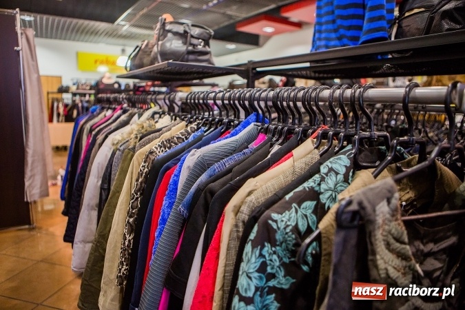 Zdjęcie w galerii na portalu naszraciborz.pl: 1 lutego wielkie otwarcie nowego salonu Raban przy ul. Opawskiej  wiadomości z regionu