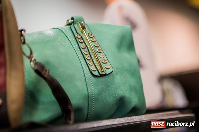 Zdjęcie w galerii na portalu naszraciborz.pl: 1 lutego wielkie otwarcie nowego salonu Raban przy ul. Opawskiej  wiadomości z regionu