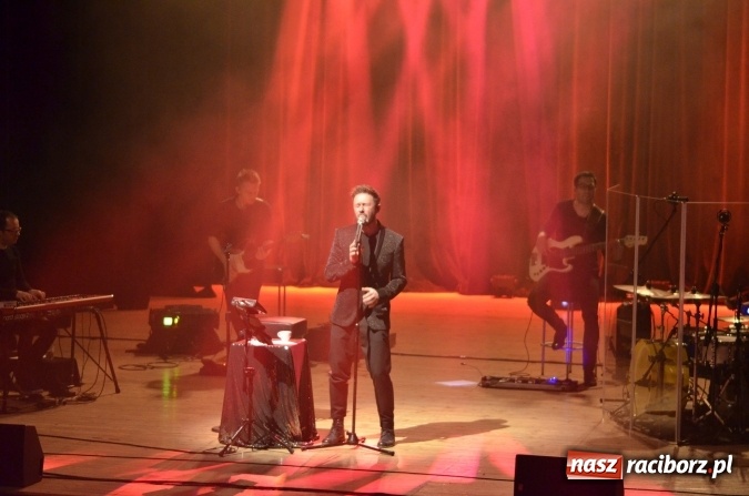 Zdjęcie w galerii na portalu naszraciborz.pl: Przeboje stare i nowe, czyli Piasek w Raciborzu wiadomości z regionu