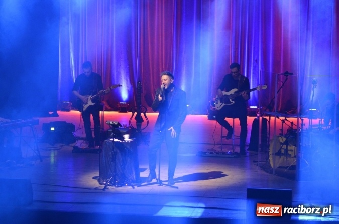 Zdjęcie w galerii na portalu naszraciborz.pl: Przeboje stare i nowe, czyli Piasek w Raciborzu wiadomości z regionu