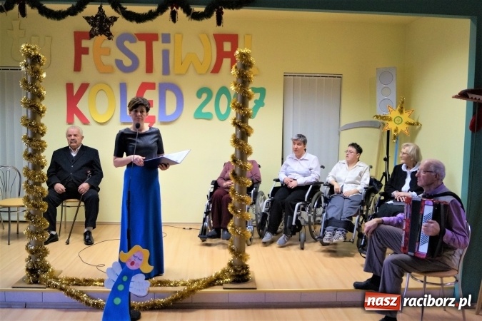 Zdjęcie w galerii na portalu naszraciborz.pl: Kolędy i pastorałki zabrzmiały w Złotej Jesieni  wiadomości z regionu