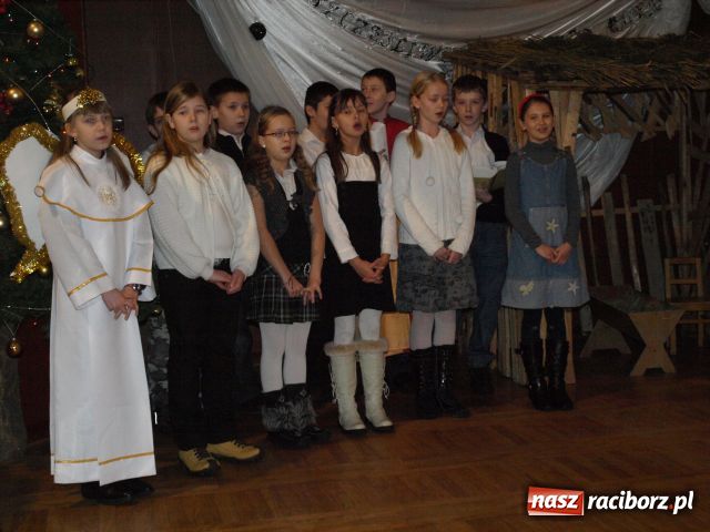 Zdjęcie w galerii na portalu naszraciborz.pl: JASEŁKA 2010 w Tworkowie wiadomości z regionu