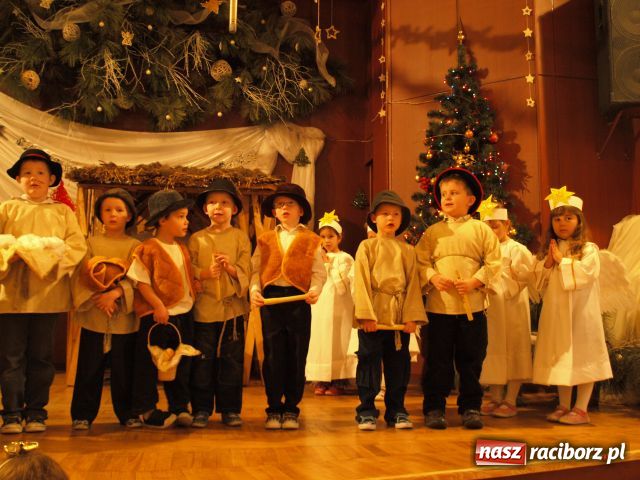 Zdjęcie w galerii na portalu naszraciborz.pl: JASEŁKA 2010 w Tworkowie wiadomości z regionu