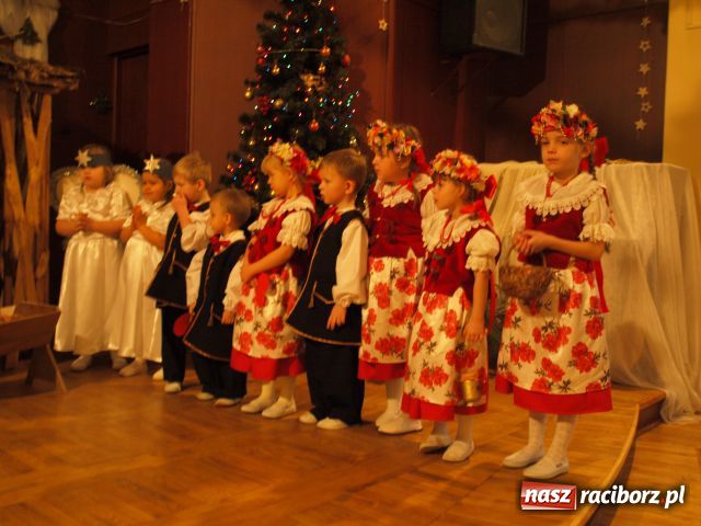 Zdjęcie w galerii na portalu naszraciborz.pl: JASEŁKA 2010 w Tworkowie wiadomości z regionu