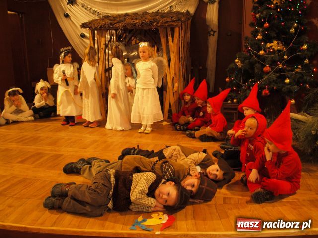 Zdjęcie w galerii na portalu naszraciborz.pl: JASEŁKA 2010 w Tworkowie wiadomości z regionu