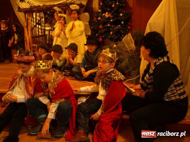 Zdjęcie w galerii na portalu naszraciborz.pl: JASEŁKA 2010 w Tworkowie wiadomości z regionu