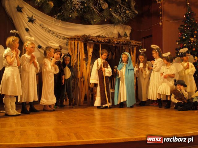 Zdjęcie w galerii na portalu naszraciborz.pl: JASEŁKA 2010 w Tworkowie wiadomości z regionu