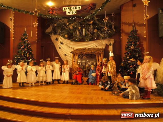 Zdjęcie w galerii na portalu naszraciborz.pl: JASEŁKA 2010 w Tworkowie wiadomości z regionu